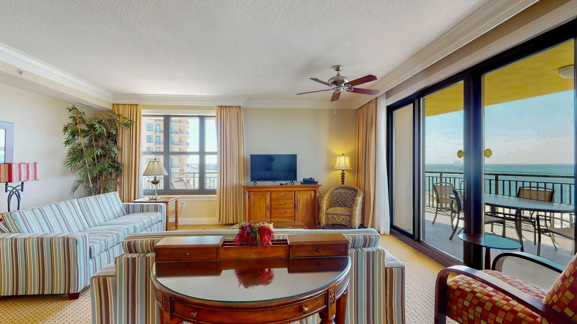 Emerald Grande W625 Apartment Destin 0*,  United States